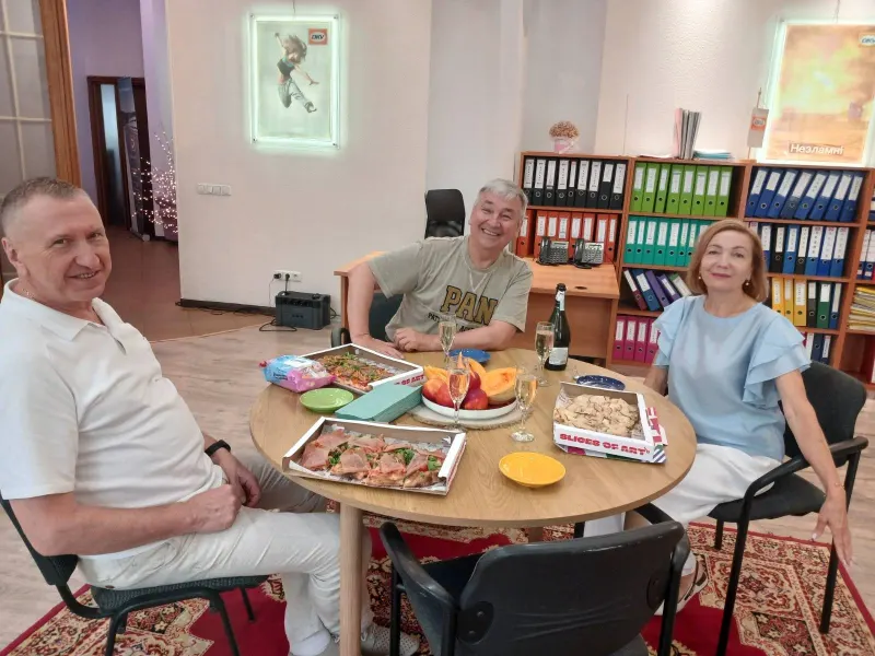 Життя офісу