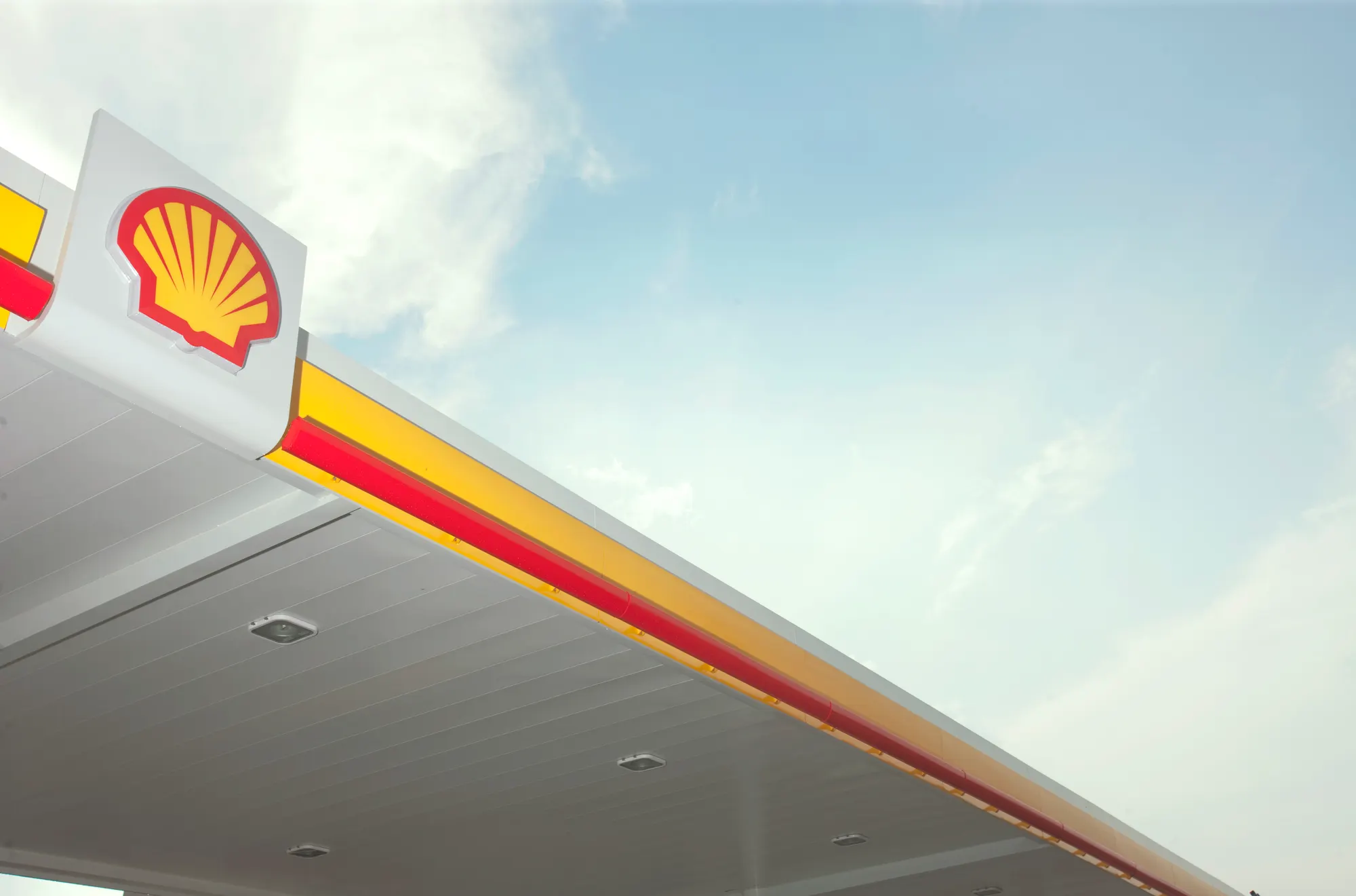DKV Mobility та Shell розширюють європейське партнерство.